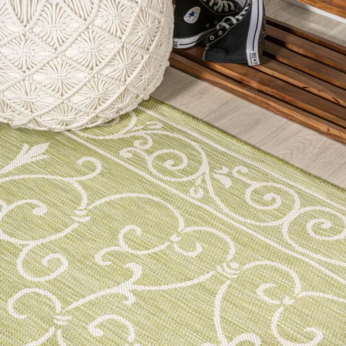 Charleston Vintage Filigree Textured Weave Indoor/Outdoor Area Rug