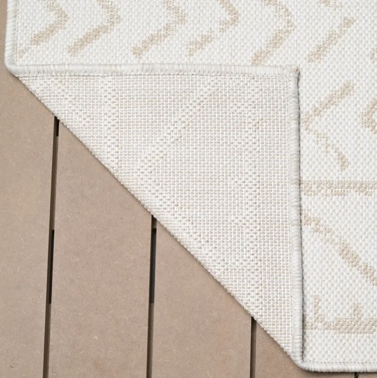 Waikiki Trellis Indoor/Outdoor Area Rug