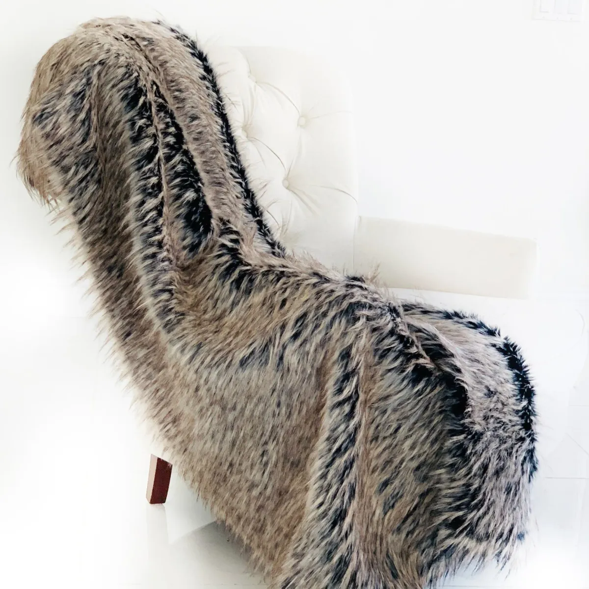 Plutus Foxy Brown Gray Plush Handmade Luxury Faux Fur Throw Blanket 114L x 120W King- Gray