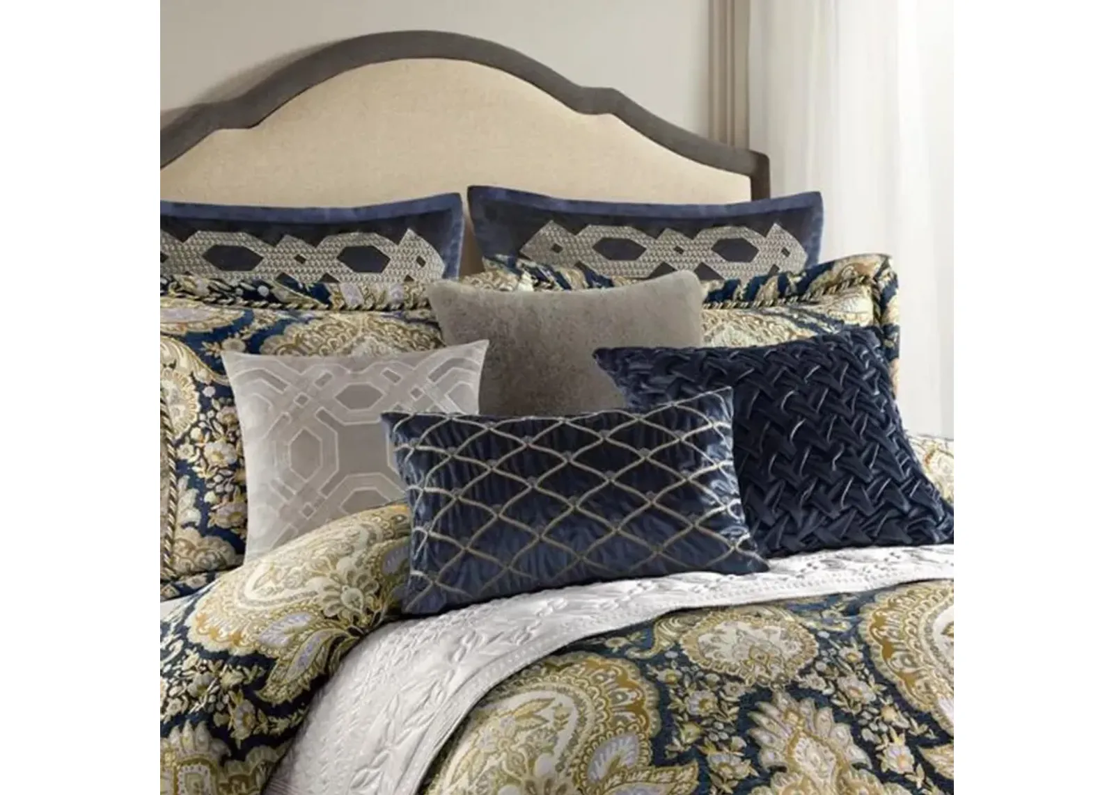 Belen Kox 100% Polyester Comforter Set, Belen Kox