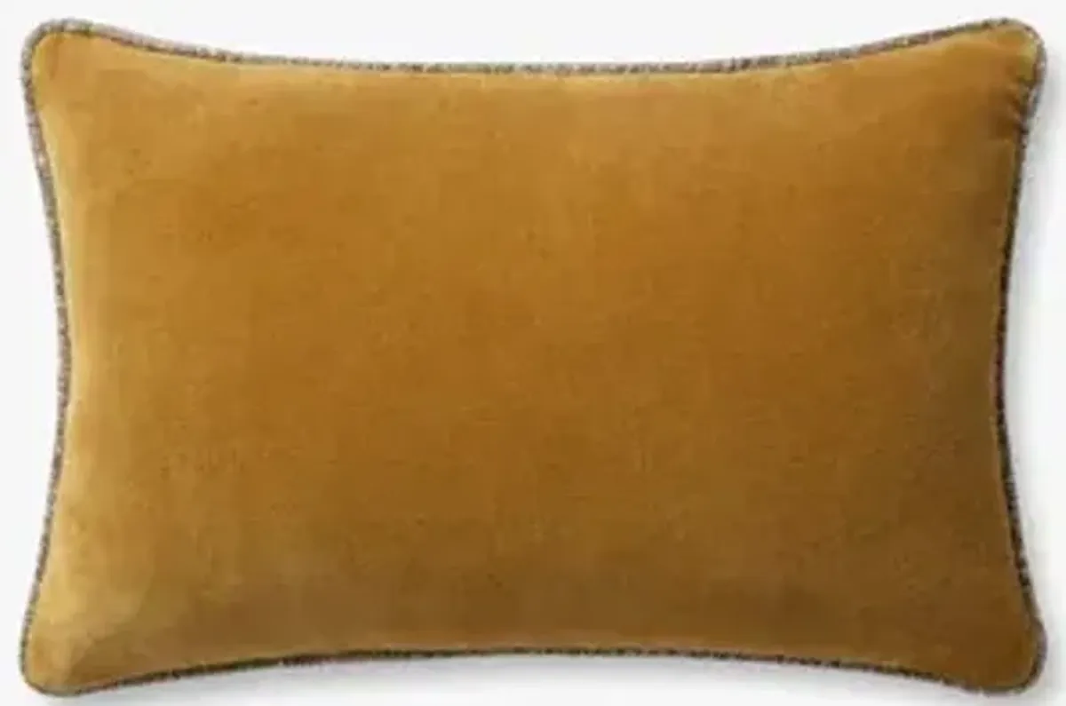 Liza PCJ0020 Gold 13''x21'' Cover Only by Chris Loves Julia x Loloi