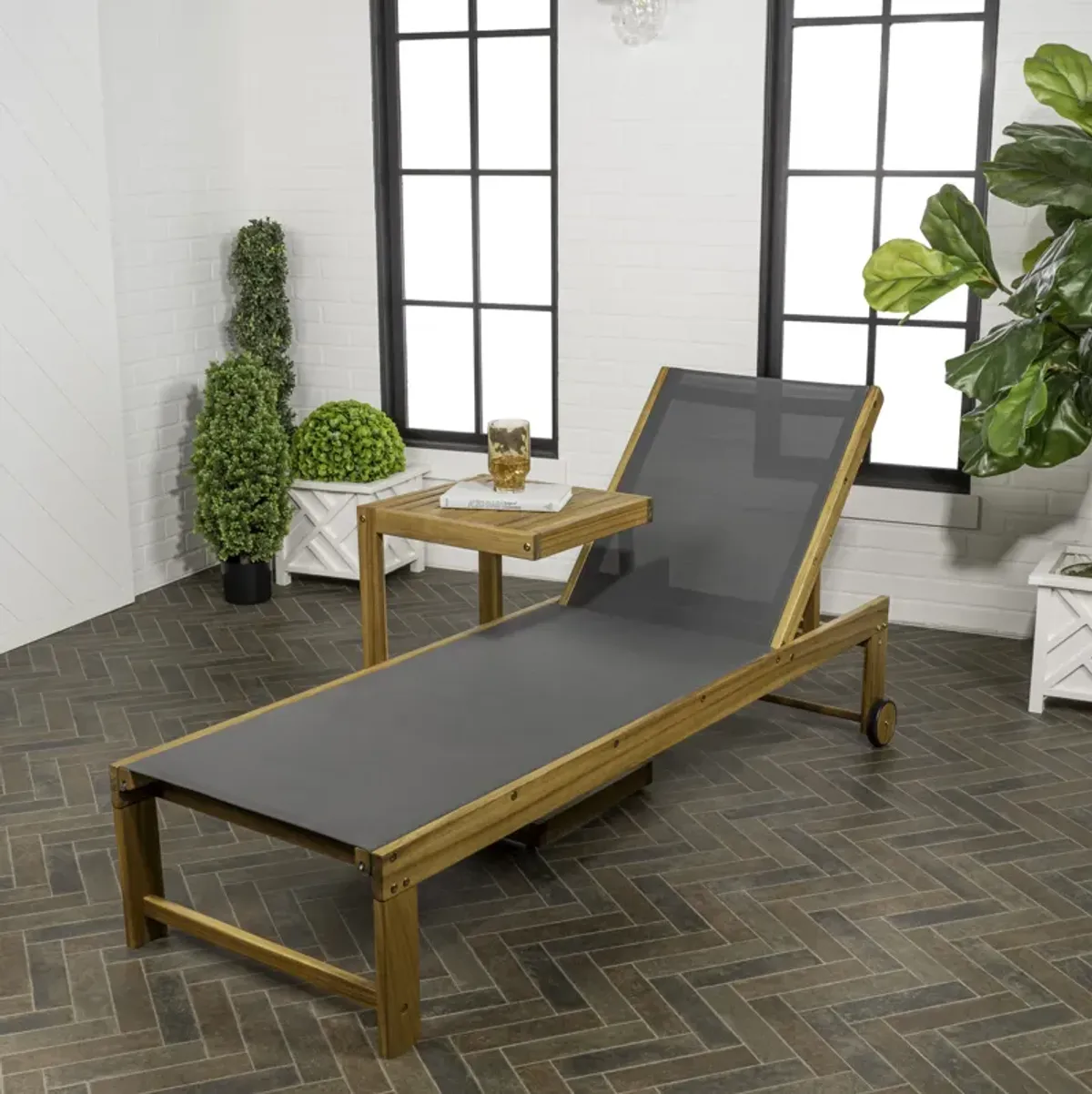 Trabuco Coastal Modern Acacia Wood Mesh 3-Position Outdoor Chaise Lounge Set with Side Table