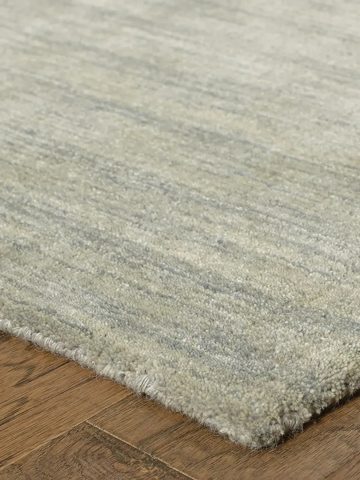 Aniston 2'6" x 8' Grey Rug