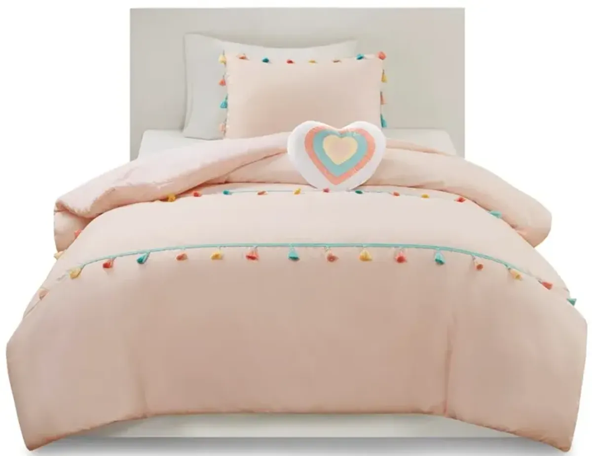 Gracie Mills Xylon Solid Tassel Comforter Set with Heart-Shaped Throw Pillow