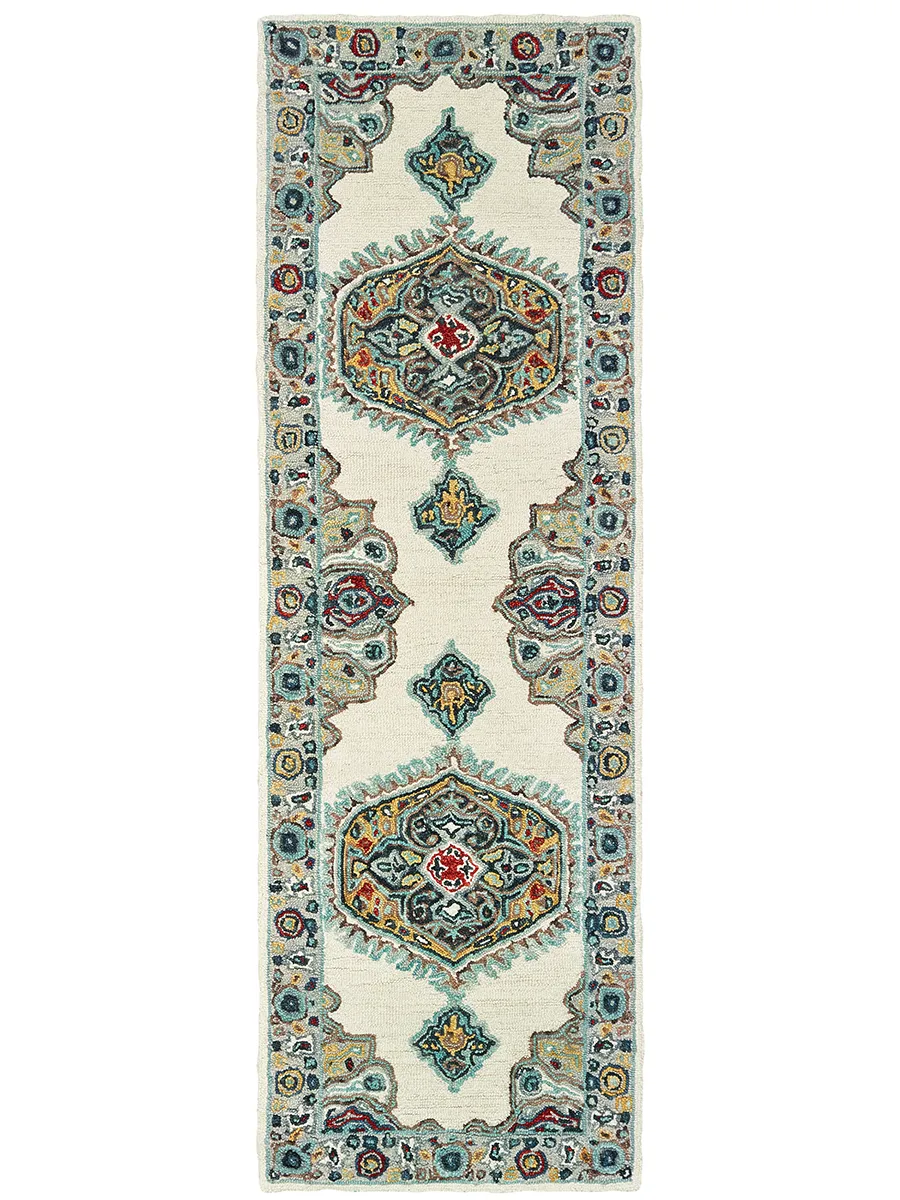 Zahra 2'6" x 8' Ivory Rug