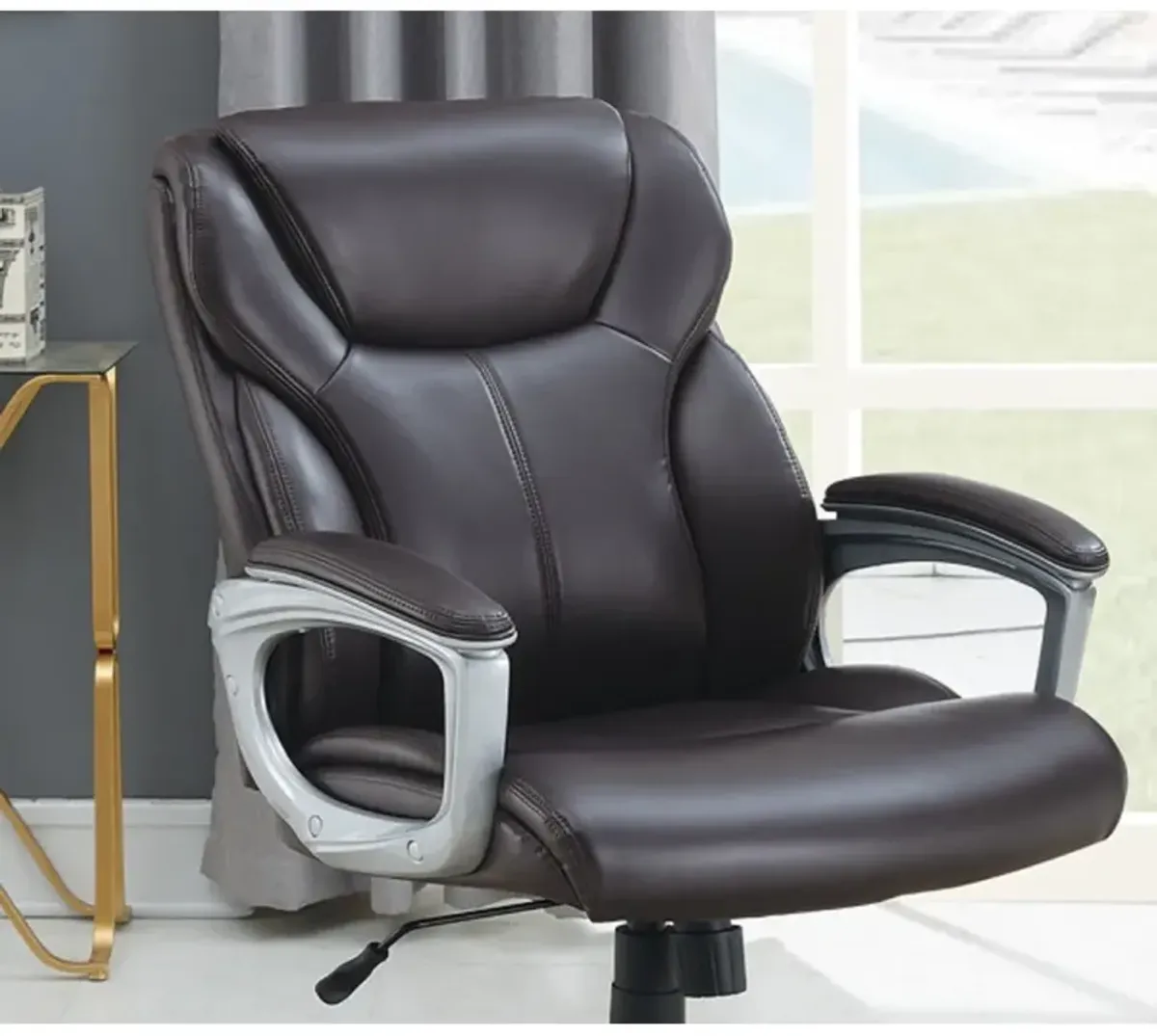 Brown Cushioned Office Chair with Adjustable Height