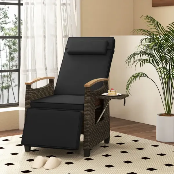 Patio Wicker Recliner Chair with Adjustable Backrest and Footrest for Outdoor Comfort