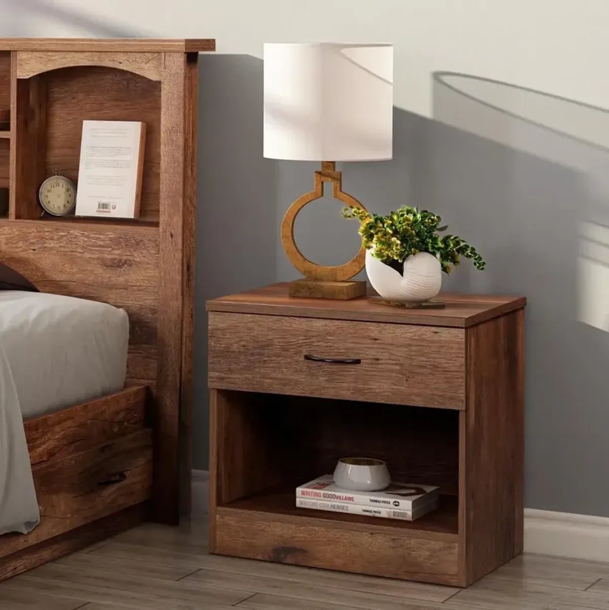 One Drawer Mountain Oak Nightstand