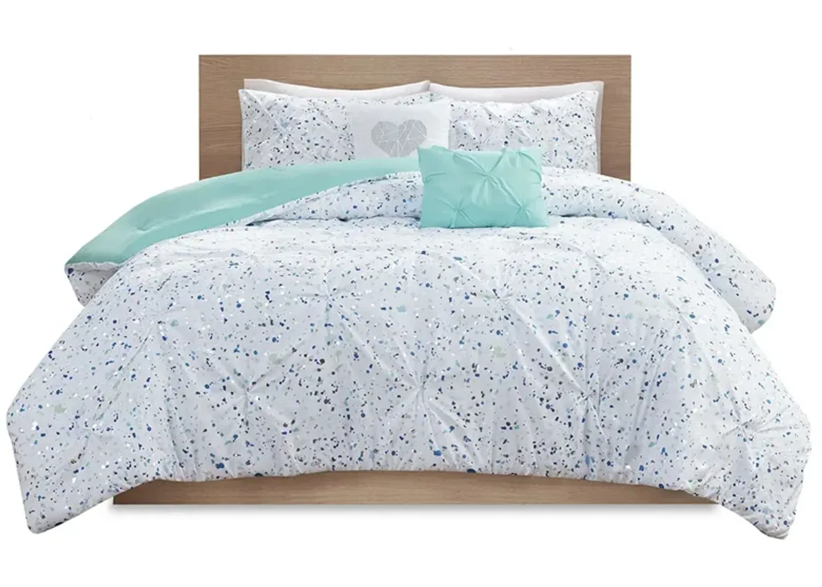 Gracie Mills Athan Metallic Pintucked Comforter Set