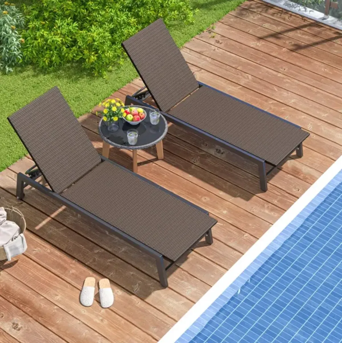 Hivvago PE Wicker Patio Chaise Lounge Chair with Wheels for Poolside Backyard and Deck