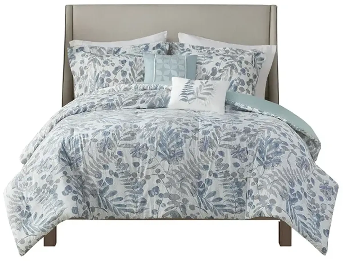 Gracie Mills Rice Coastal Bliss 5-Piece Seersucker Comforter Ensemble with Coordinating Throw Pillows