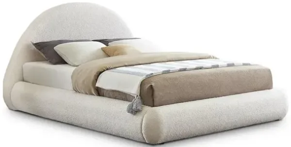 Meridian Furniture Rudy Cream Teddy Fabric Queen Bed