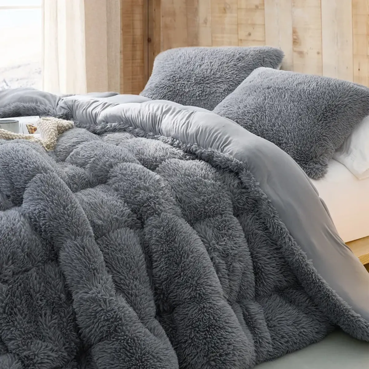 Alaskan Winters - Coma Inducer® Oversized Comforter - Chiseled Stone