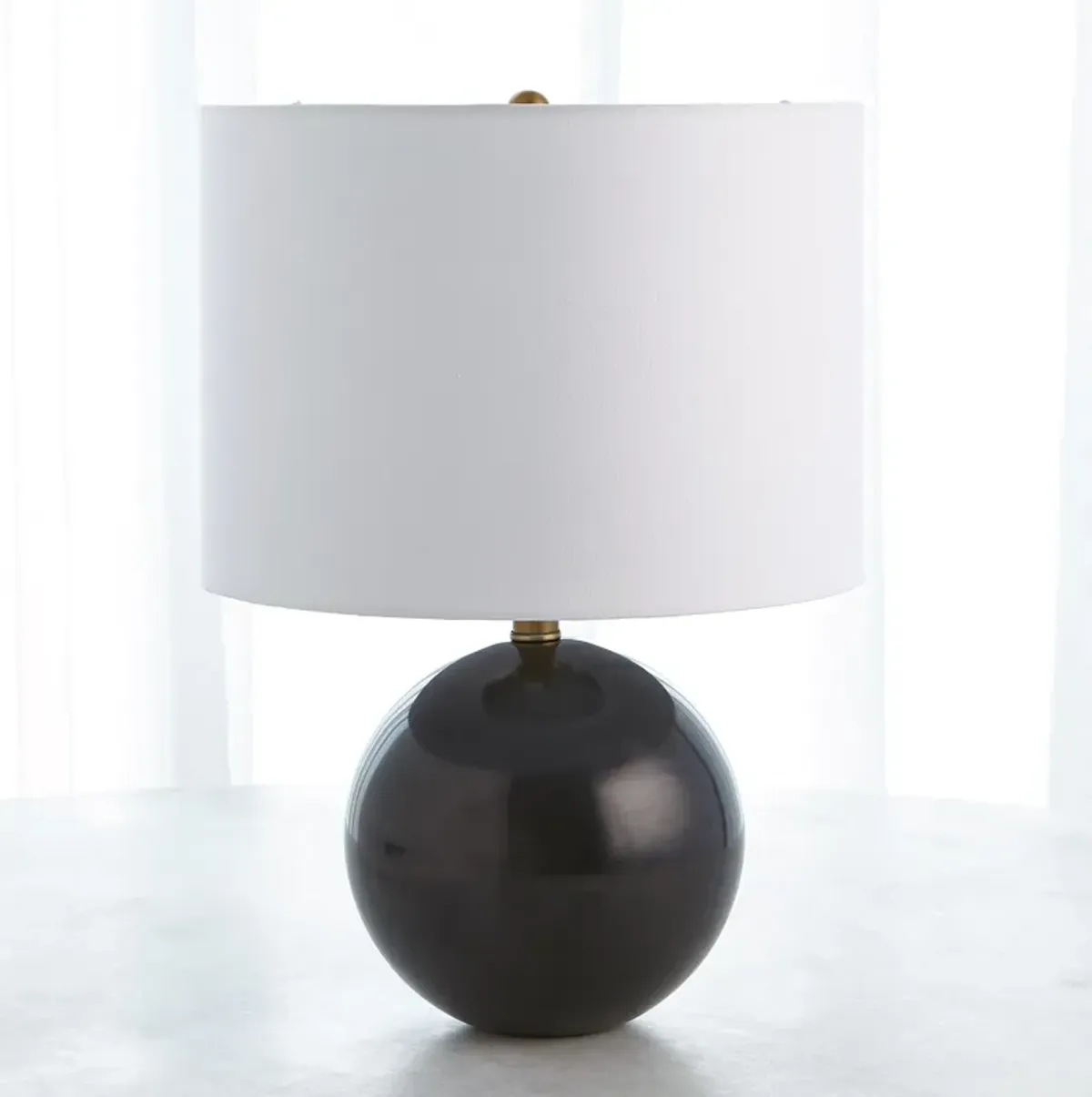 Marble Sphere Lamp-Black