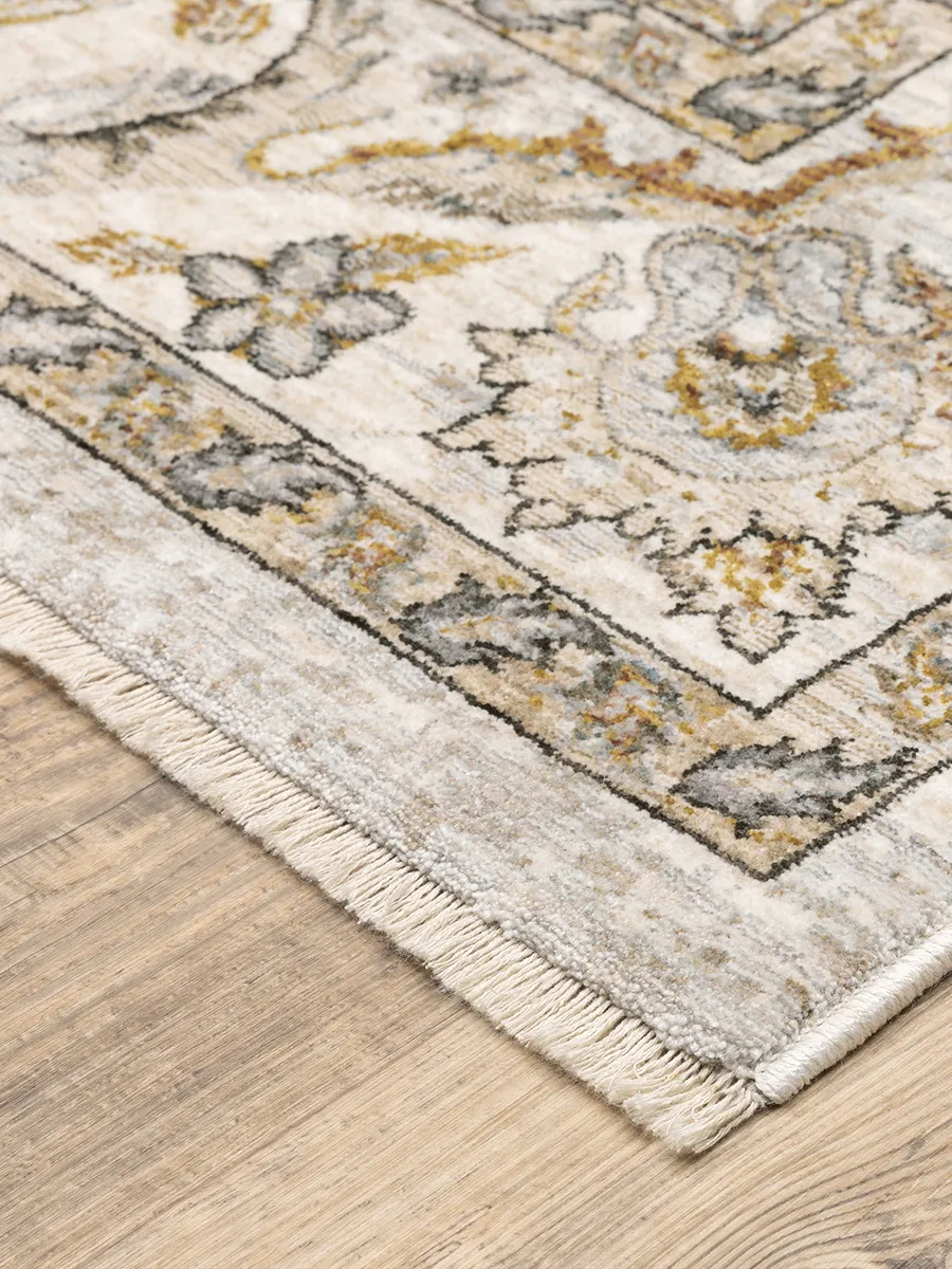 Maharaja 5'3" x 7'6" Ivory Rug