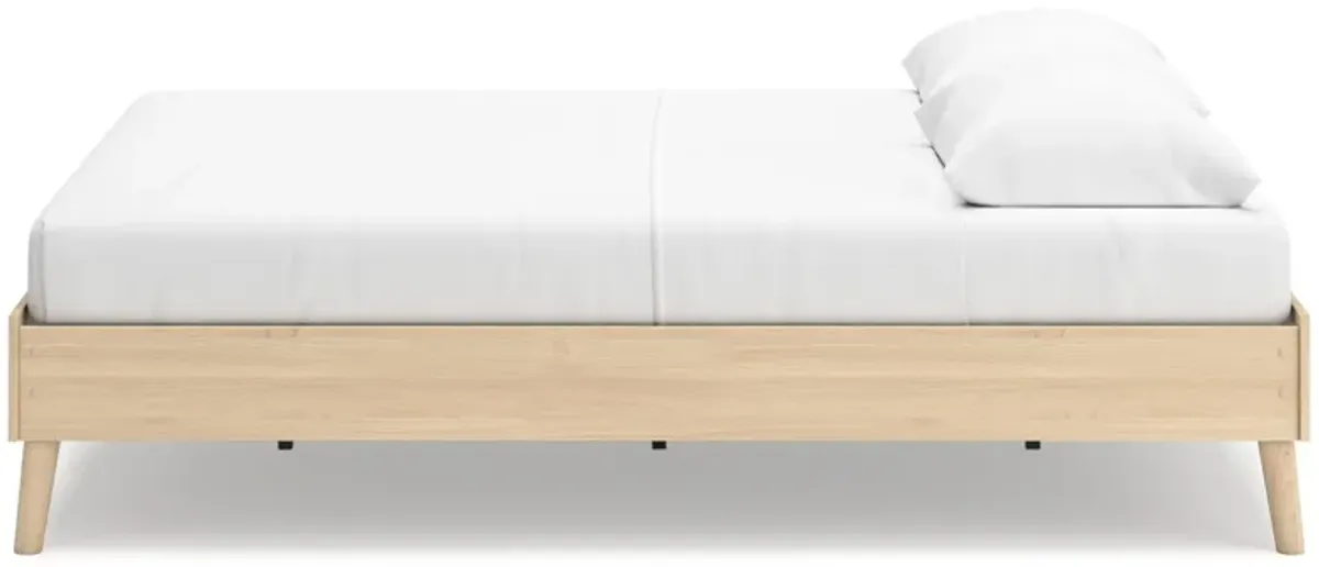 Cabinella Queen Platform Bed