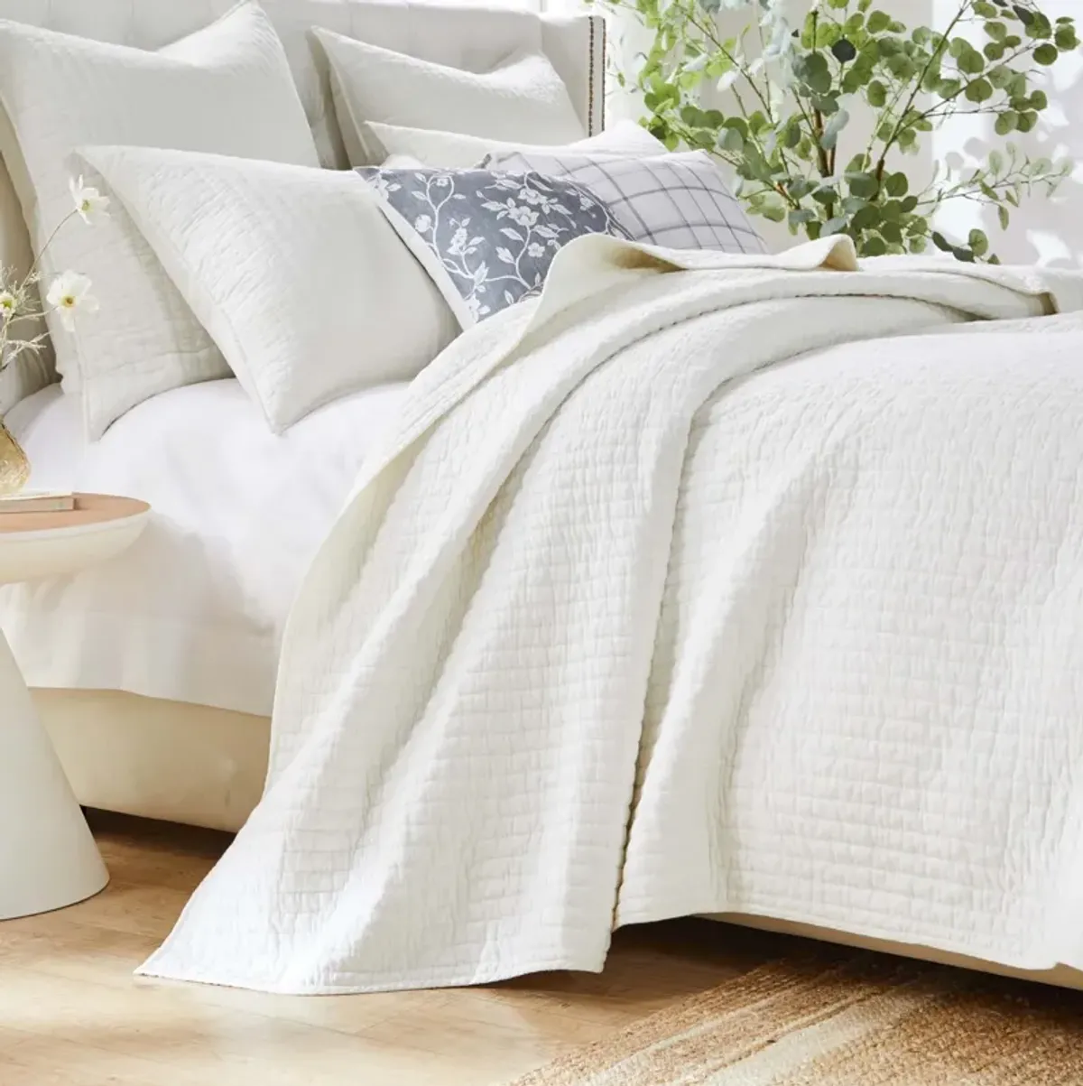 Greenland Home Fashions Monterrey Finely Stitched Quilt Set Classic Solid Color