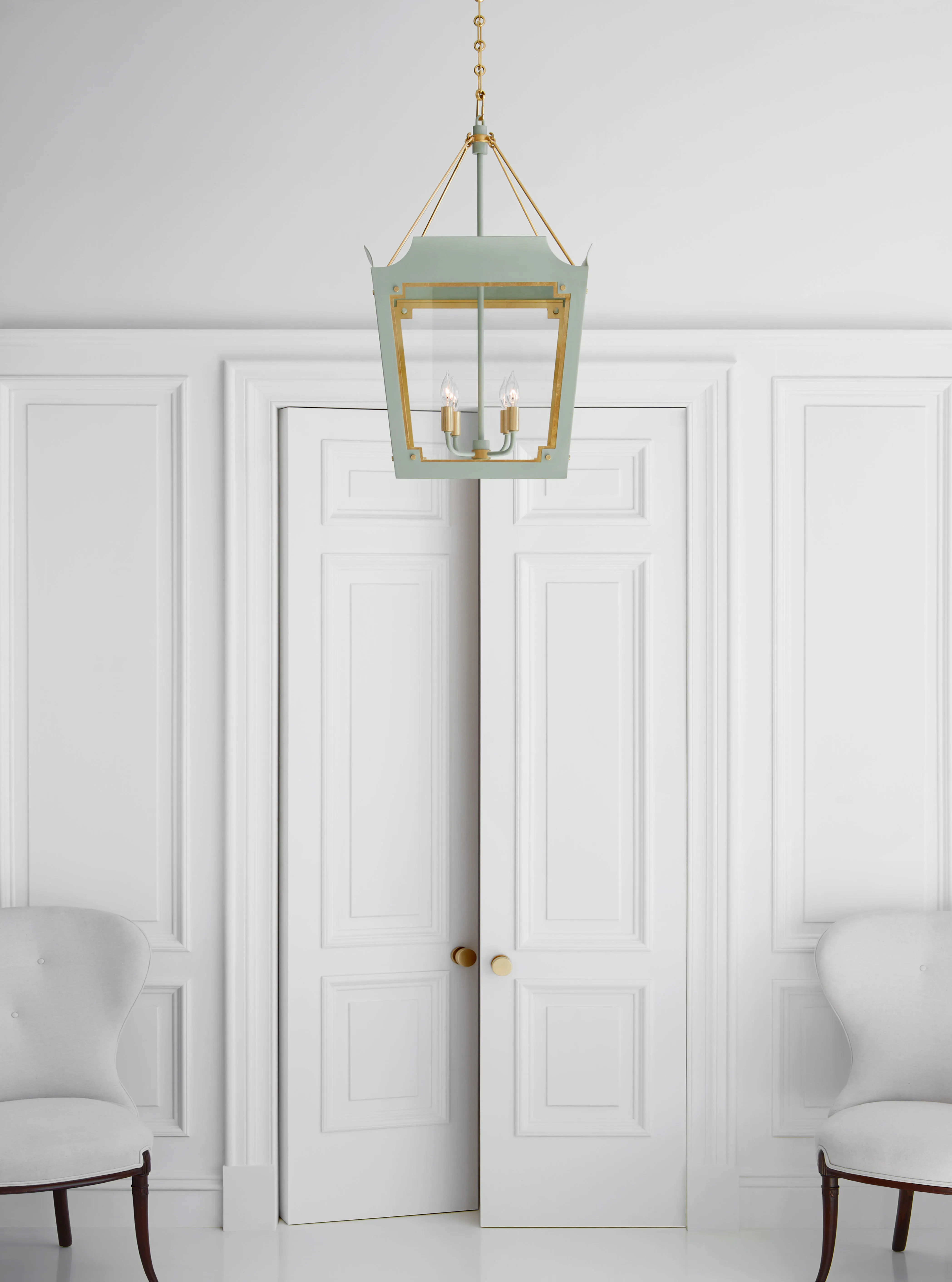 Caddo Medium Lantern