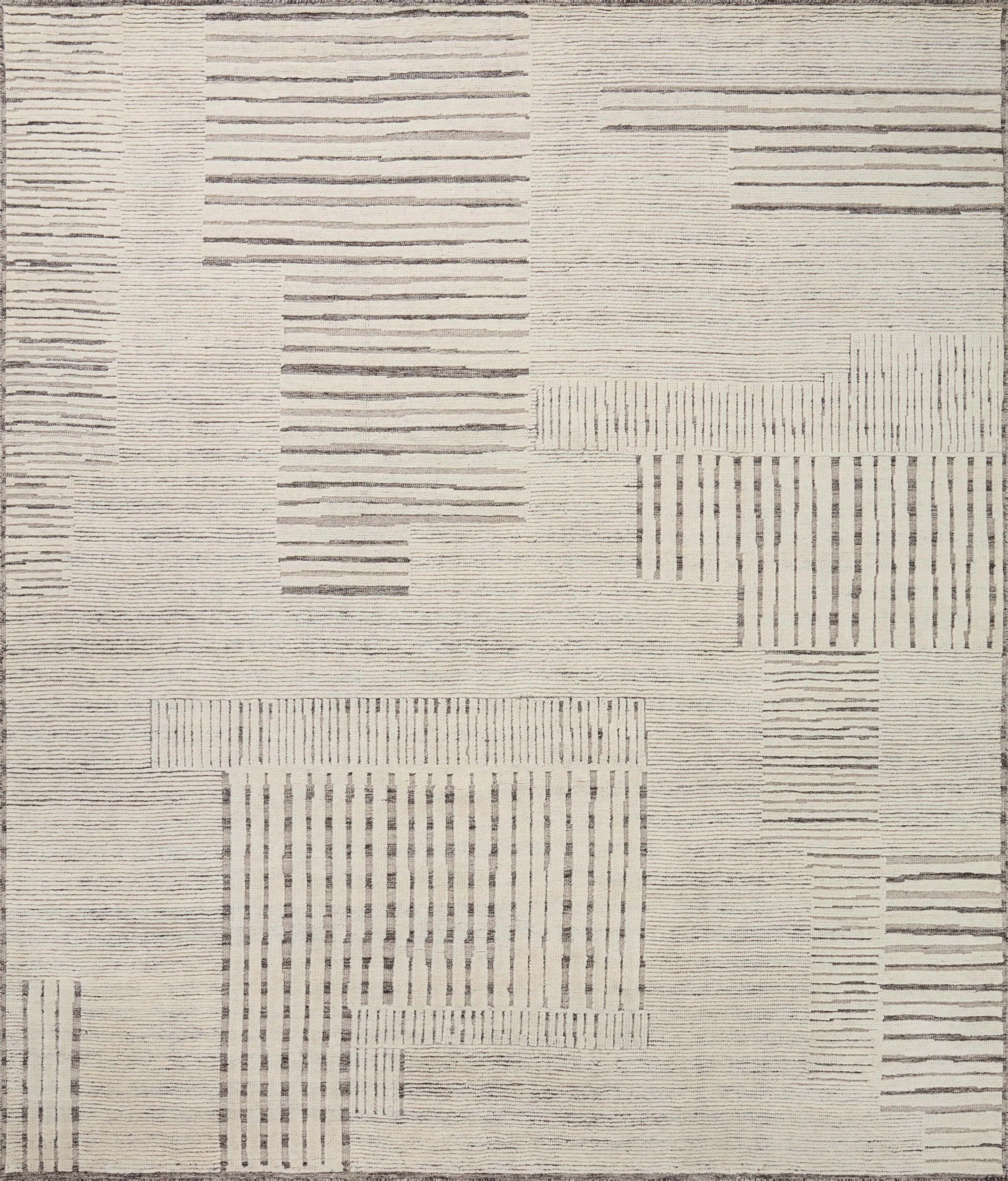 Moore MOE02 2'6" x 8'6" Rug