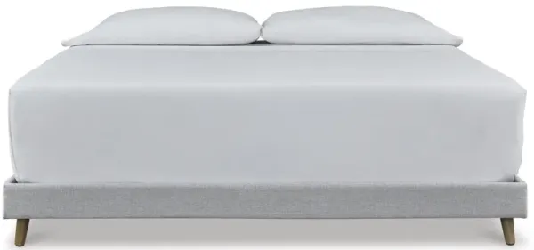 Tannally King Upholstered Platform Bed