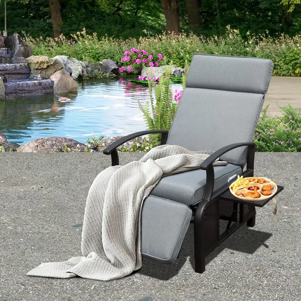 MONDAWE Adjustable Patio Recliner Chair Metal Outdoor Lounge Chair with Flip Table Push Back, Adjustable Angle, With Removable Cushions