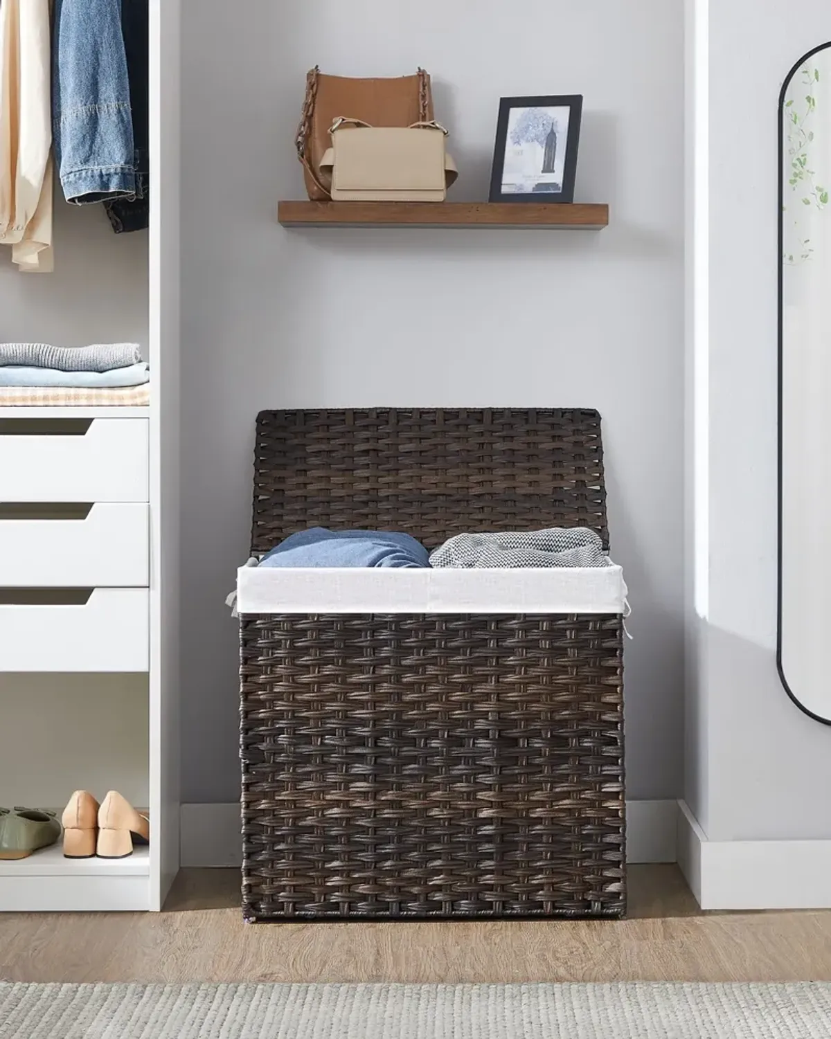 Collapsible Laundry Hamper Space-Saving Design with Easy-to-Carry Handles