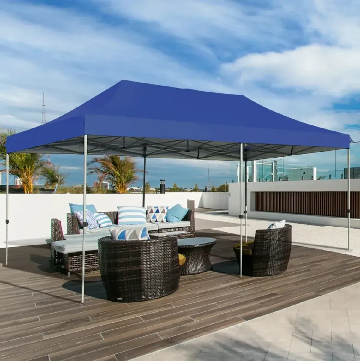 Adjustable Folding Heavy-Duty Sun Shelter with Carrying Bag for Outdoor Events and Beach Days