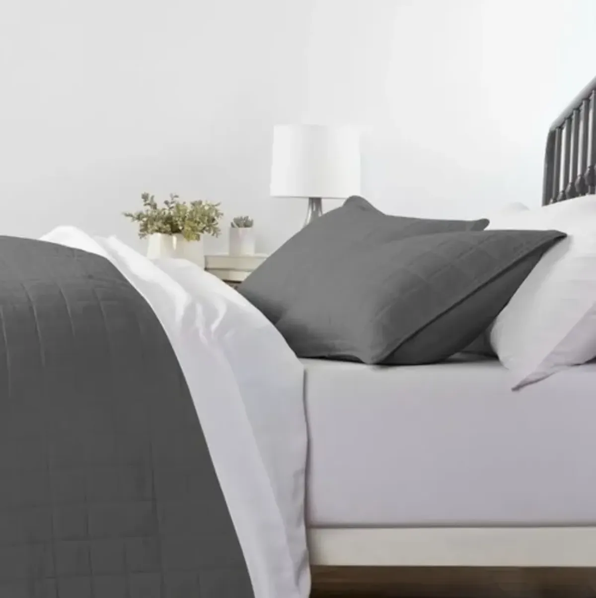 Hivvago 3 Piece Microfiber Farmhouse Coverlet Bedspread Set