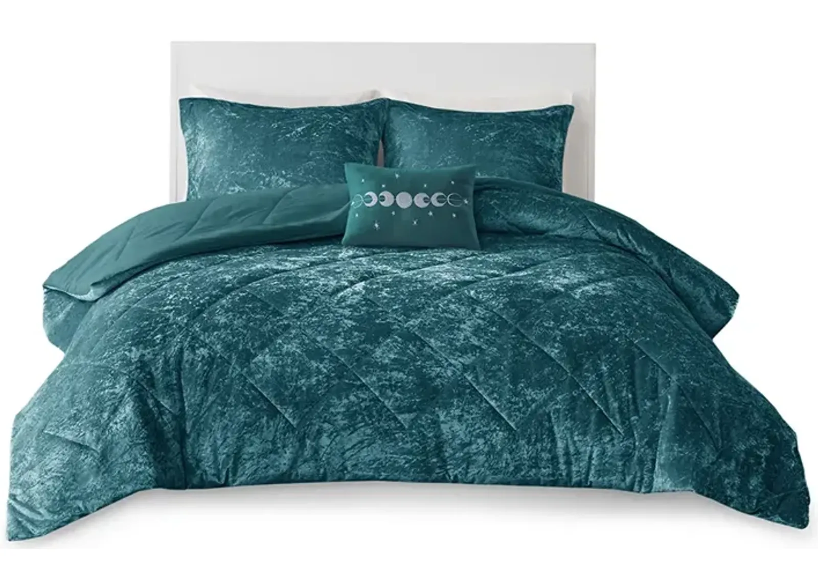 Gracie Mills Eirlys Velvet Comforter Set