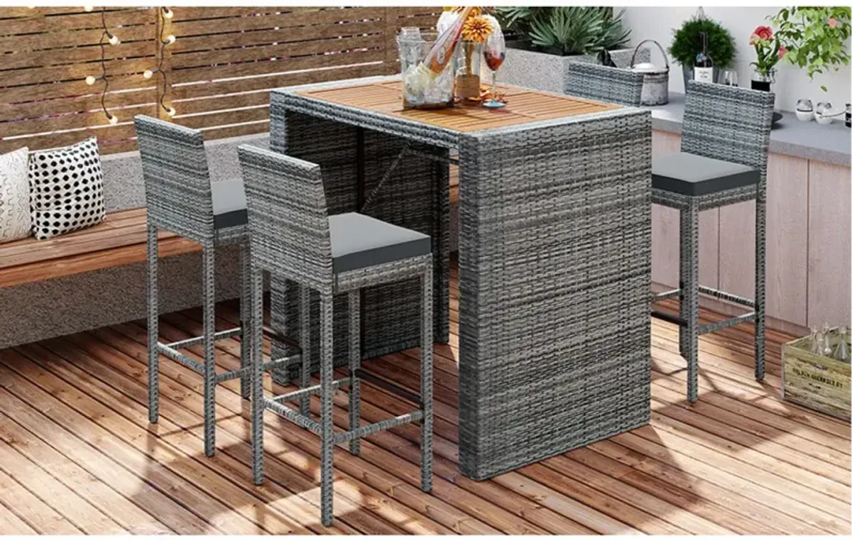 Streamdale 5-Piece Wicker Bar Set with Non-Slip Feet