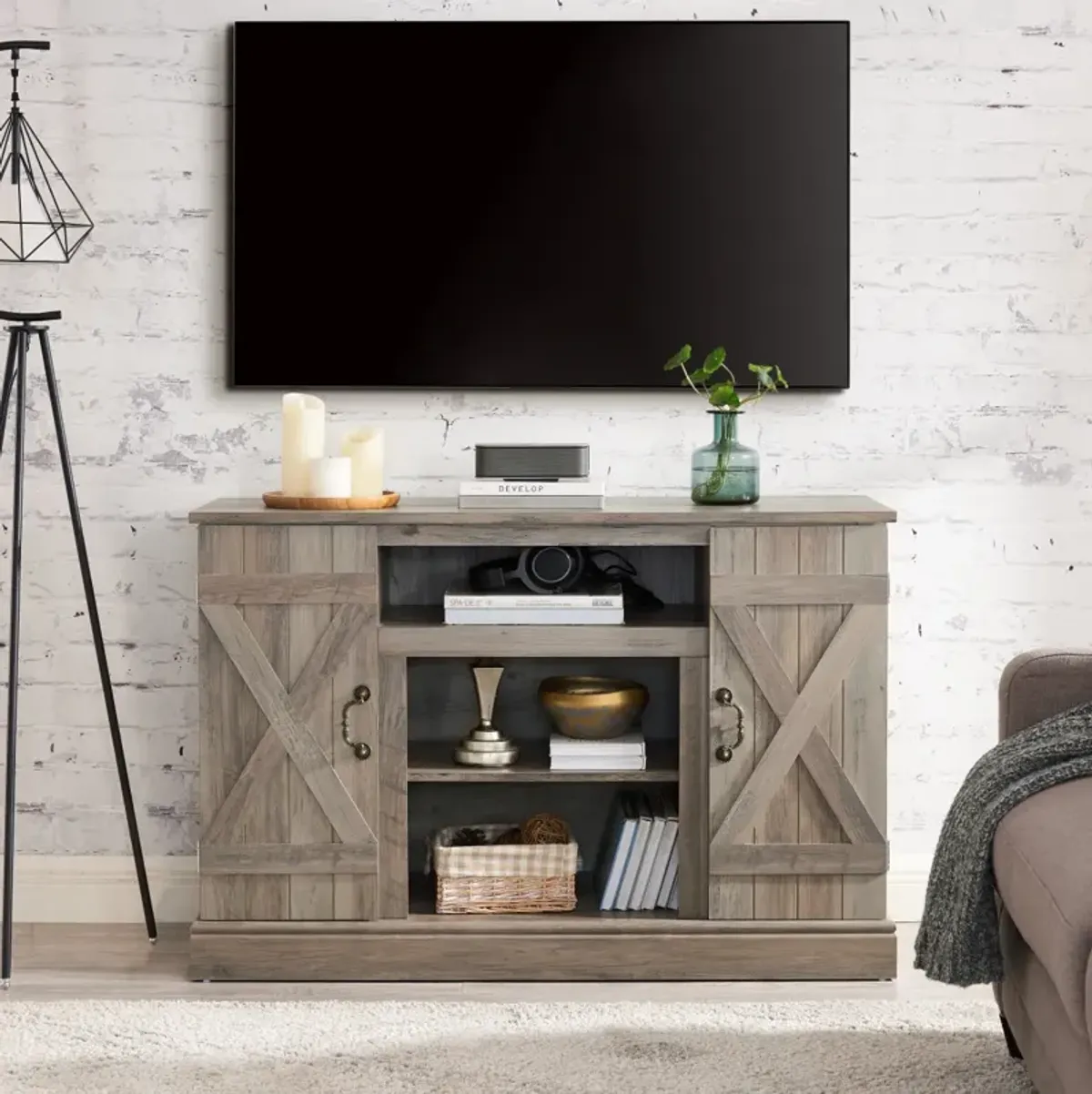 Farmhouse TV Stand with Open/Closed Storage, 47" Wide