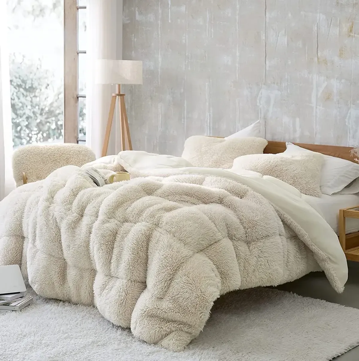 Alaskan Winters - Coma Inducer® Oversized Comforter - Arctic Wolf