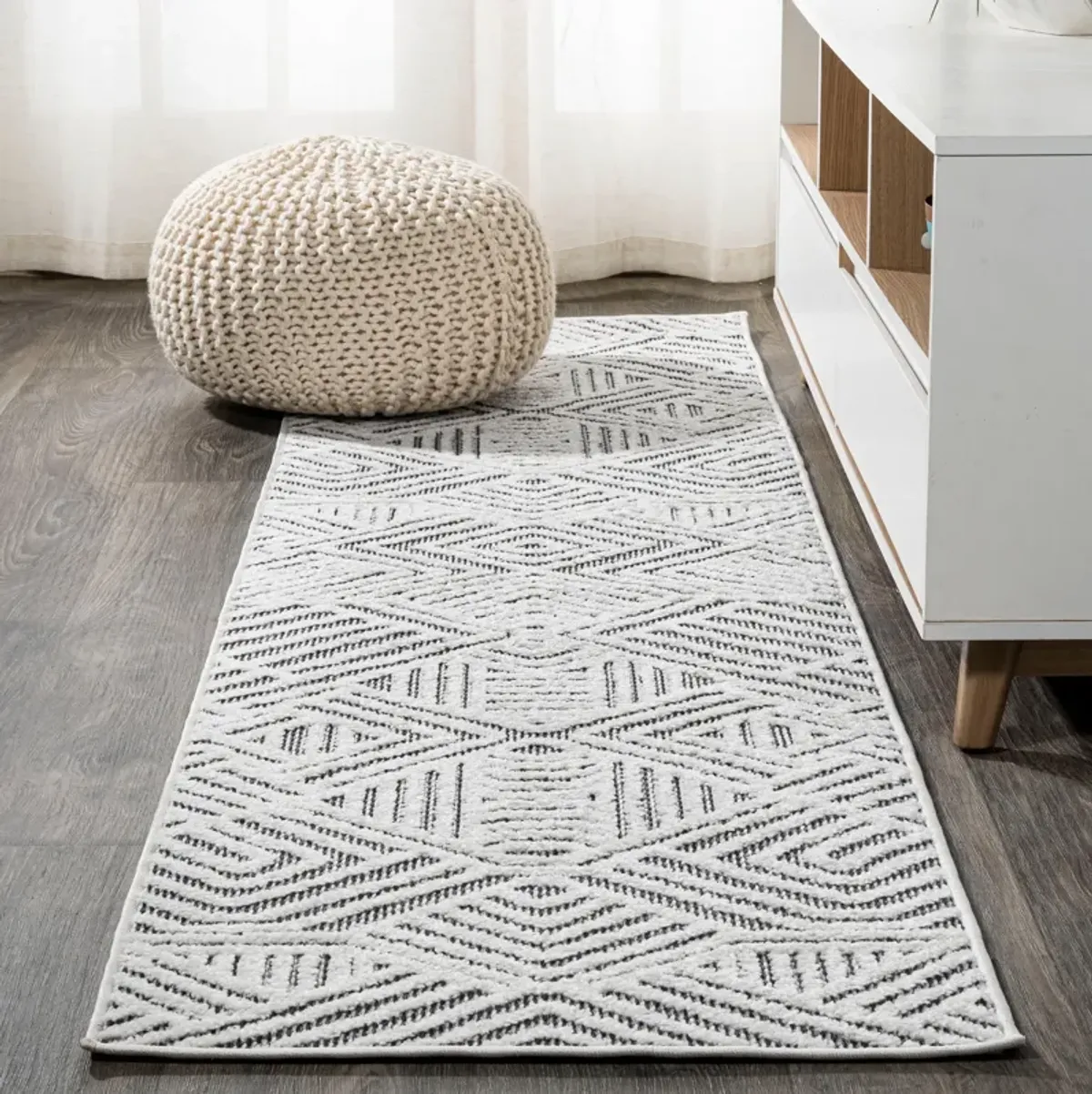 Jordan High-Low Pile Art Deco Geometric Indoor/Outdoor Area Rug