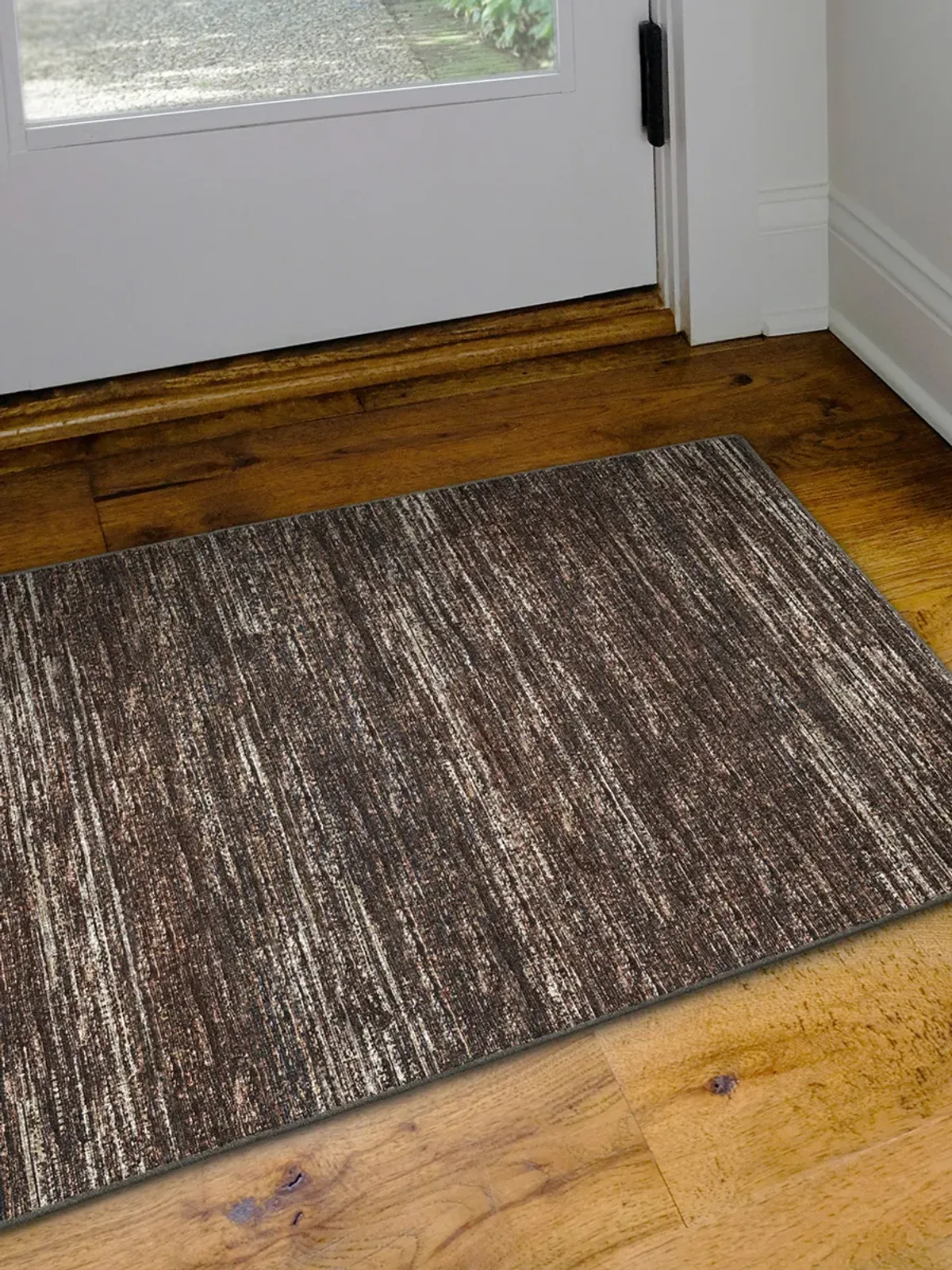 Ciara CR1 Chocolate 2' x 3' Rug