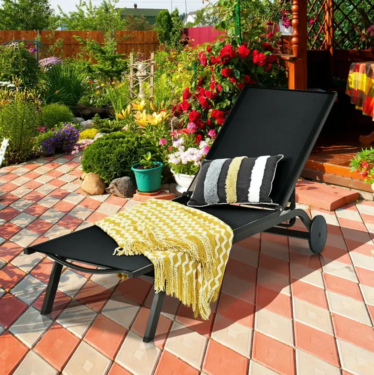 Aluminum Fabric Outdoor Patio Lounge Chair with Adjustable Reclining