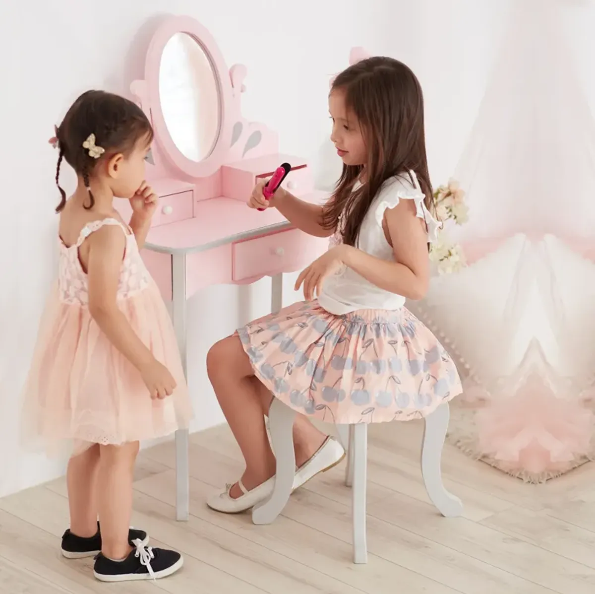 Fantasy Fields - Little Princess Rapunzel Play Vanity Set - Pink / Grey