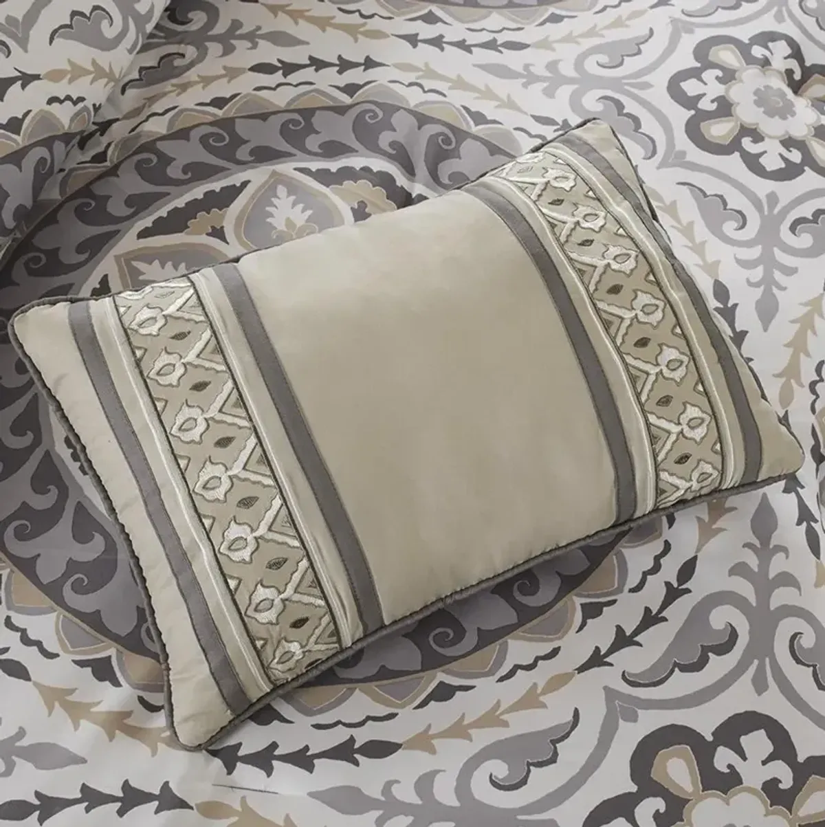 Belen Kox Serenity Complete Comforter and Sheet Set by Belen Kox, Belen Kox