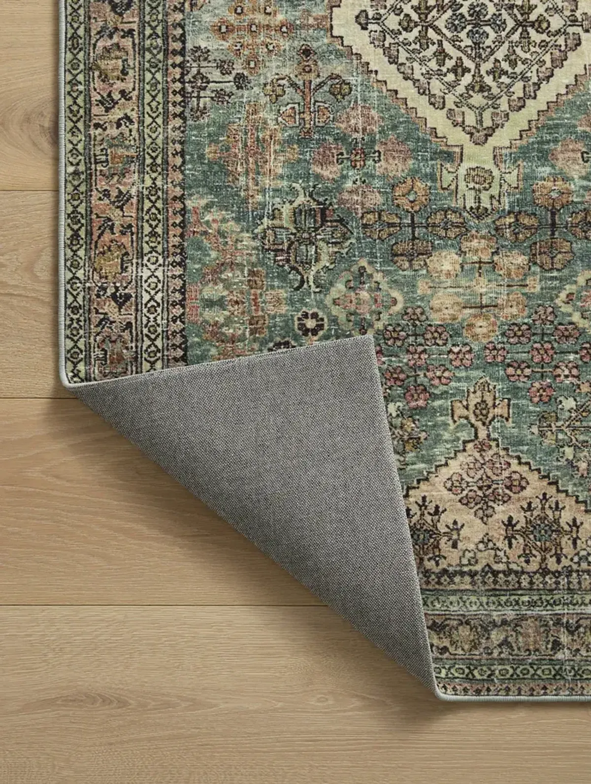 Sinclair SIN03 2'" x 5'" Rug