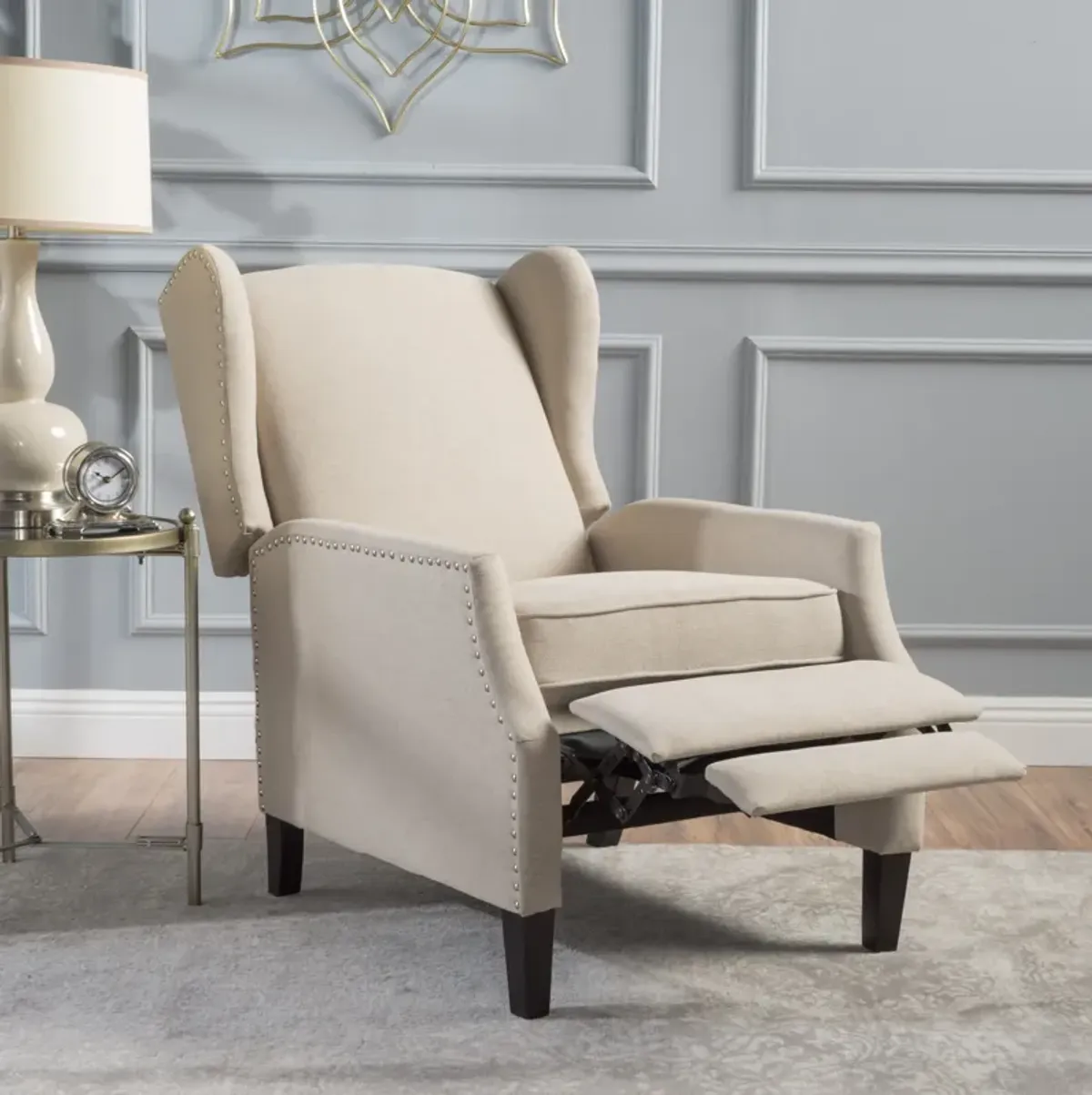 Classic Wingback Recliner Stylish Comfort for Your Home