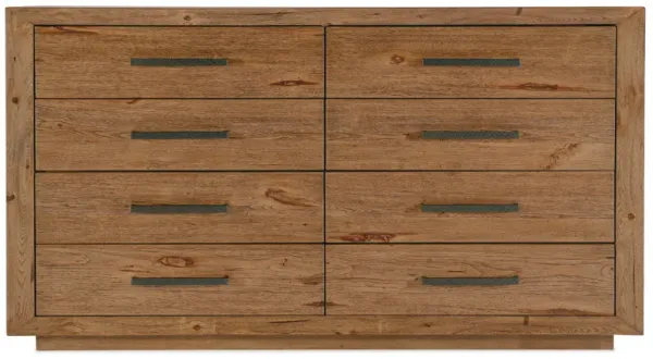 Big Sky Eight Drawer Dresser