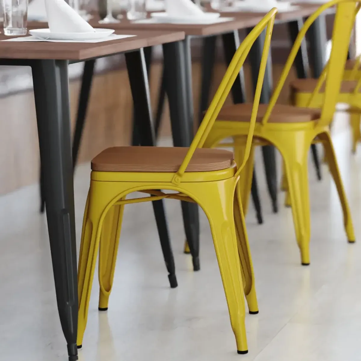 Metal Colorful Restaurant Chairs