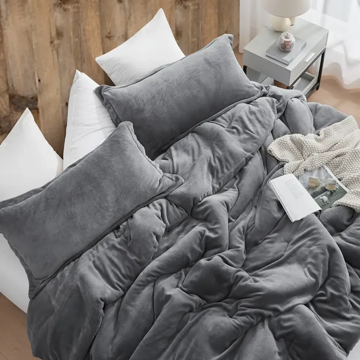 Git Cozy - Coma Inducer Oversized Comforter - Darkest Gray