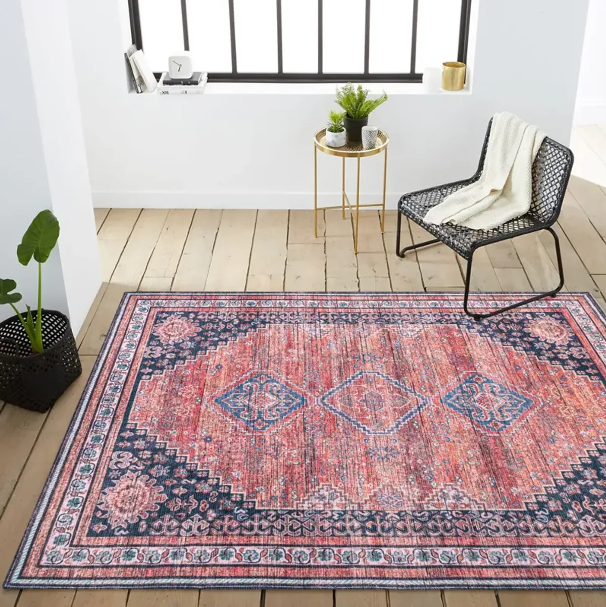 Dalyan Geometric Medallions Machine-Washable Area Rug