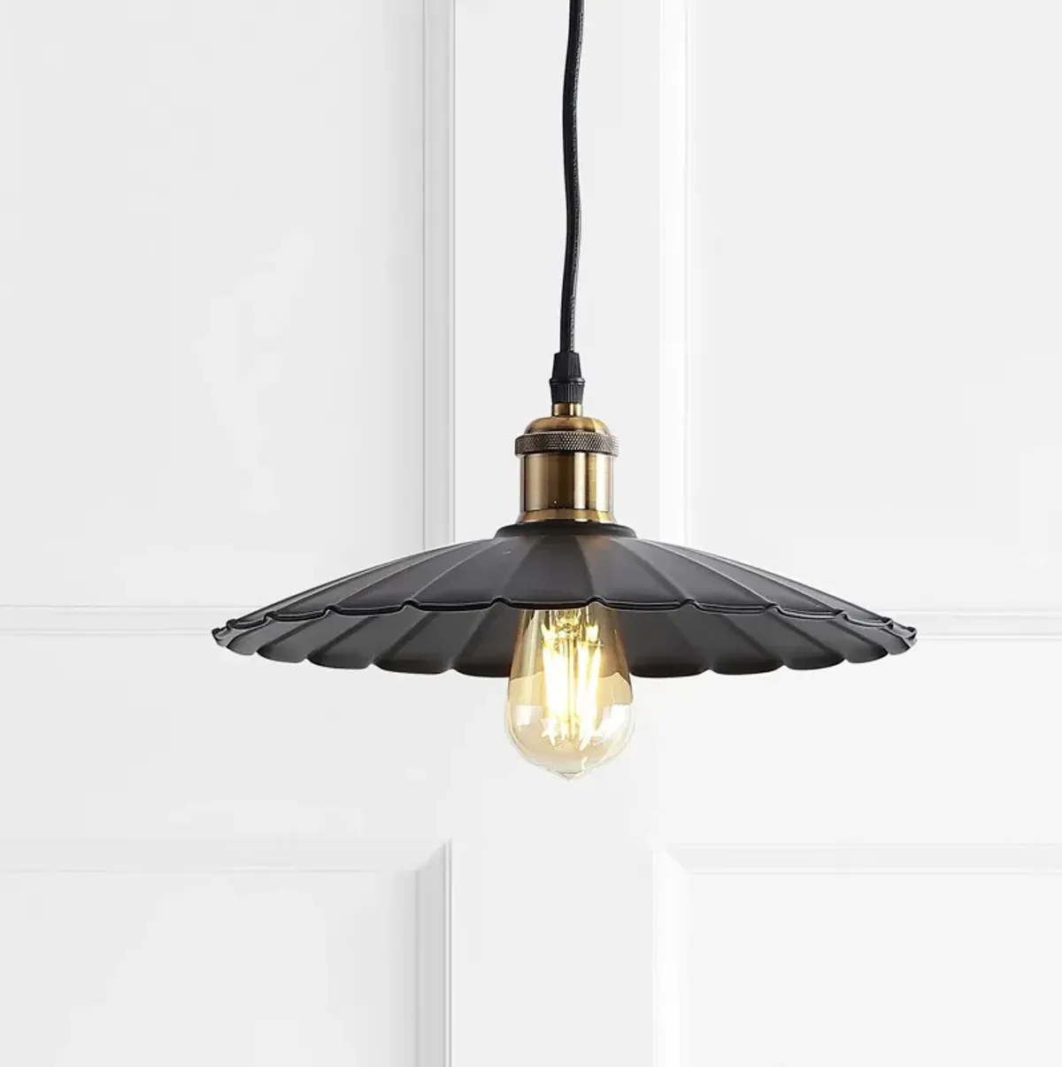 Lotus Adjustable Metal LED Pendant