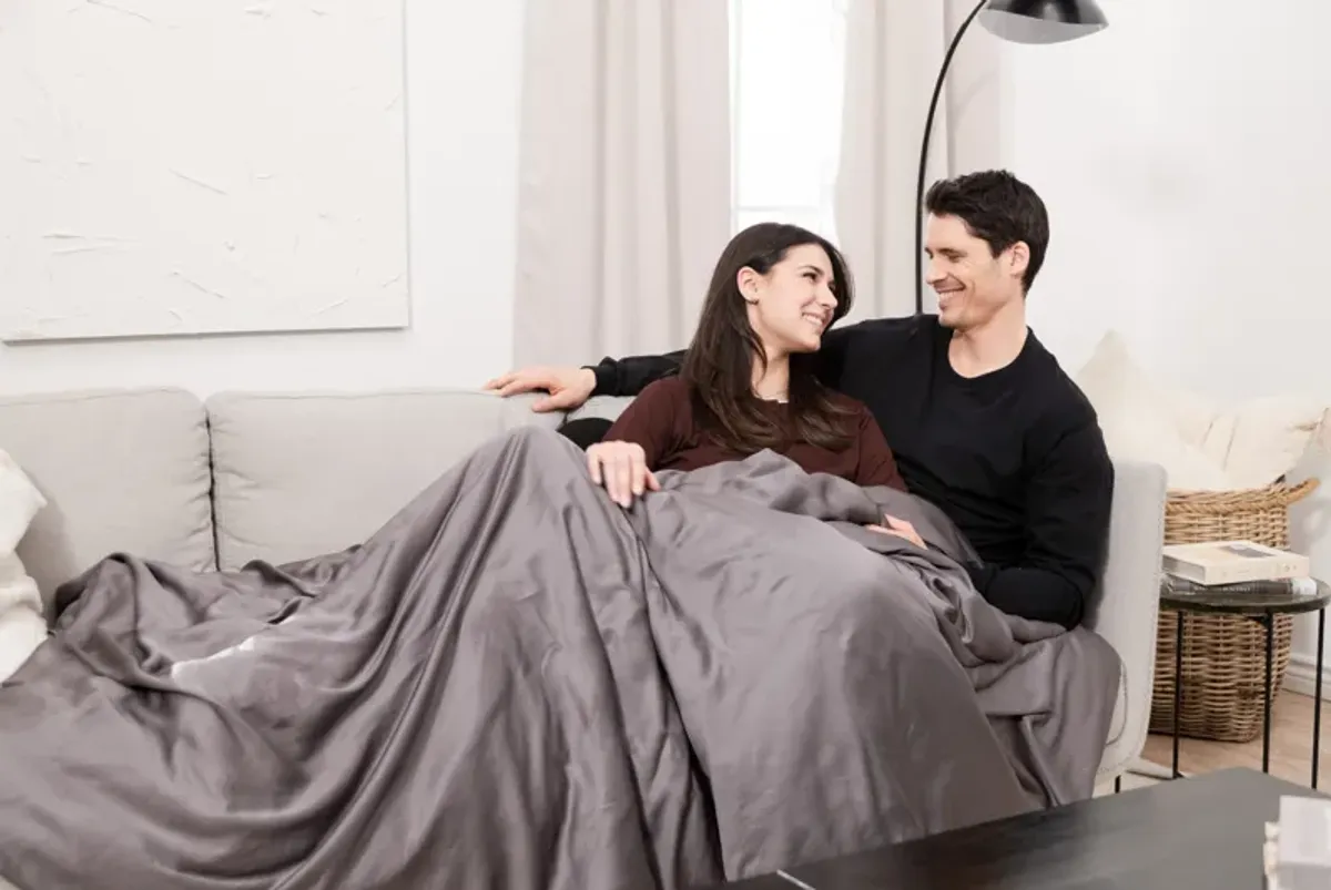 Hush Iced 2.0 The Original Cooling Weighted Blanket