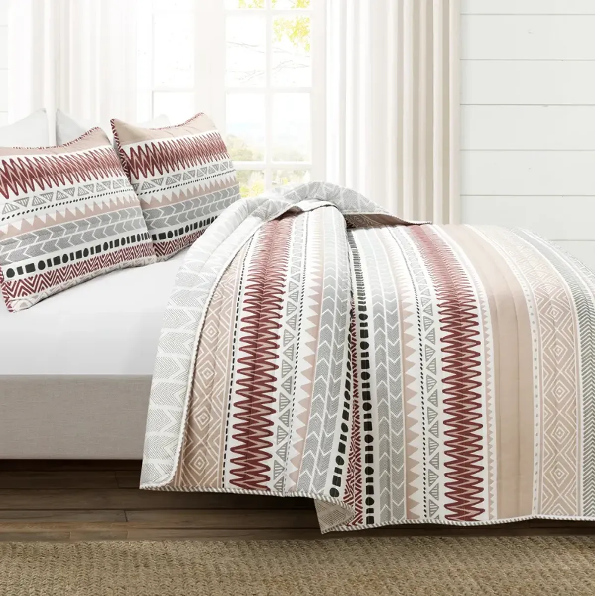 Southwest Stripe Reversible Oversized Quilt 3Pc Set