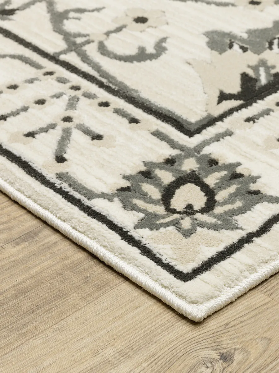 Raylan 2'3" x 7'6" Ivory Rug