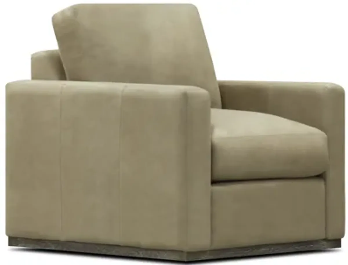 Hollywood II Swivel Chair