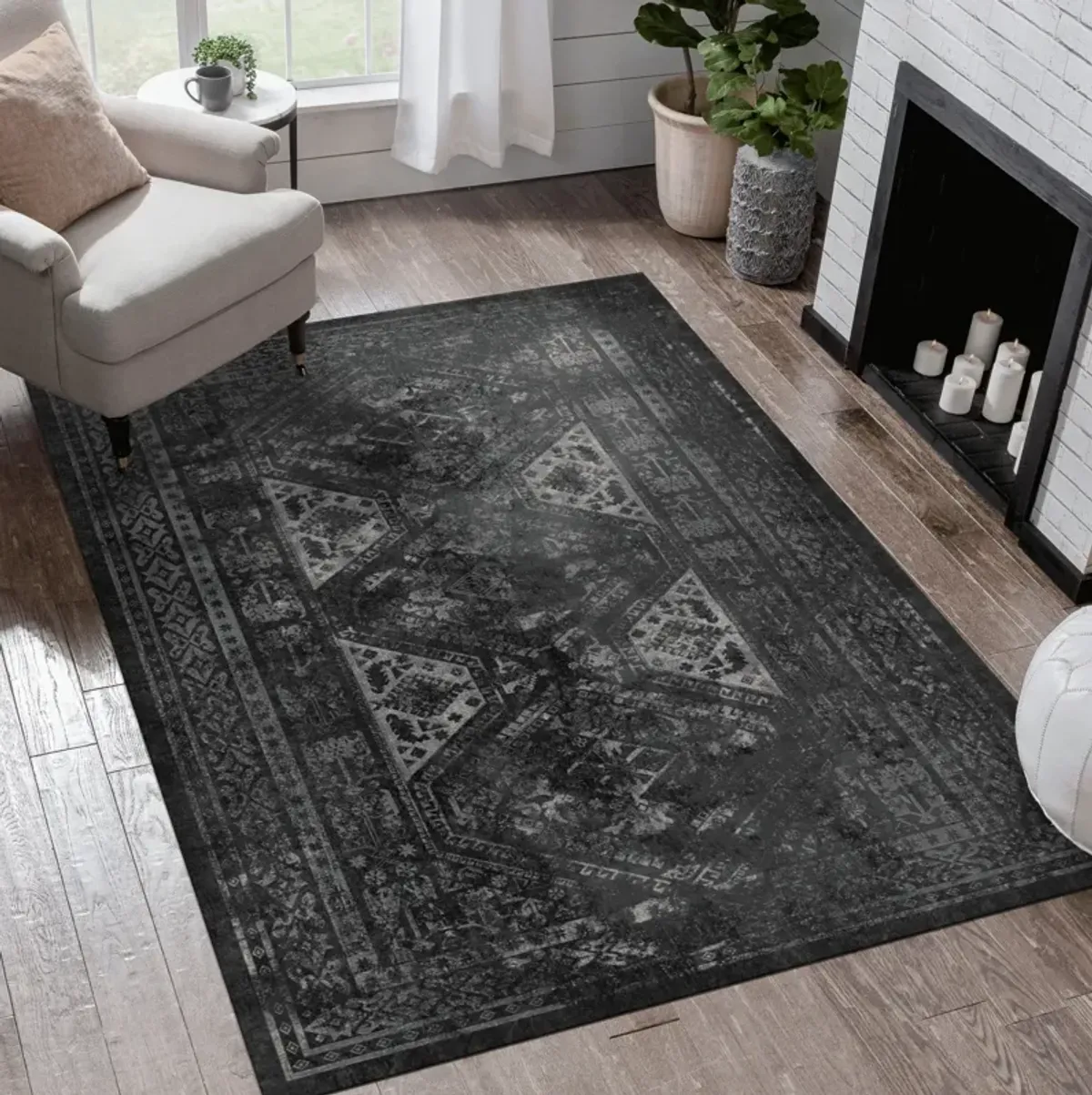 Kaden 3' x 5' Black/Gray Machine Washable Low-Pile, Non-Slip, Non-Shedding, Foldable, Kid & Pet Friendly Area Rug