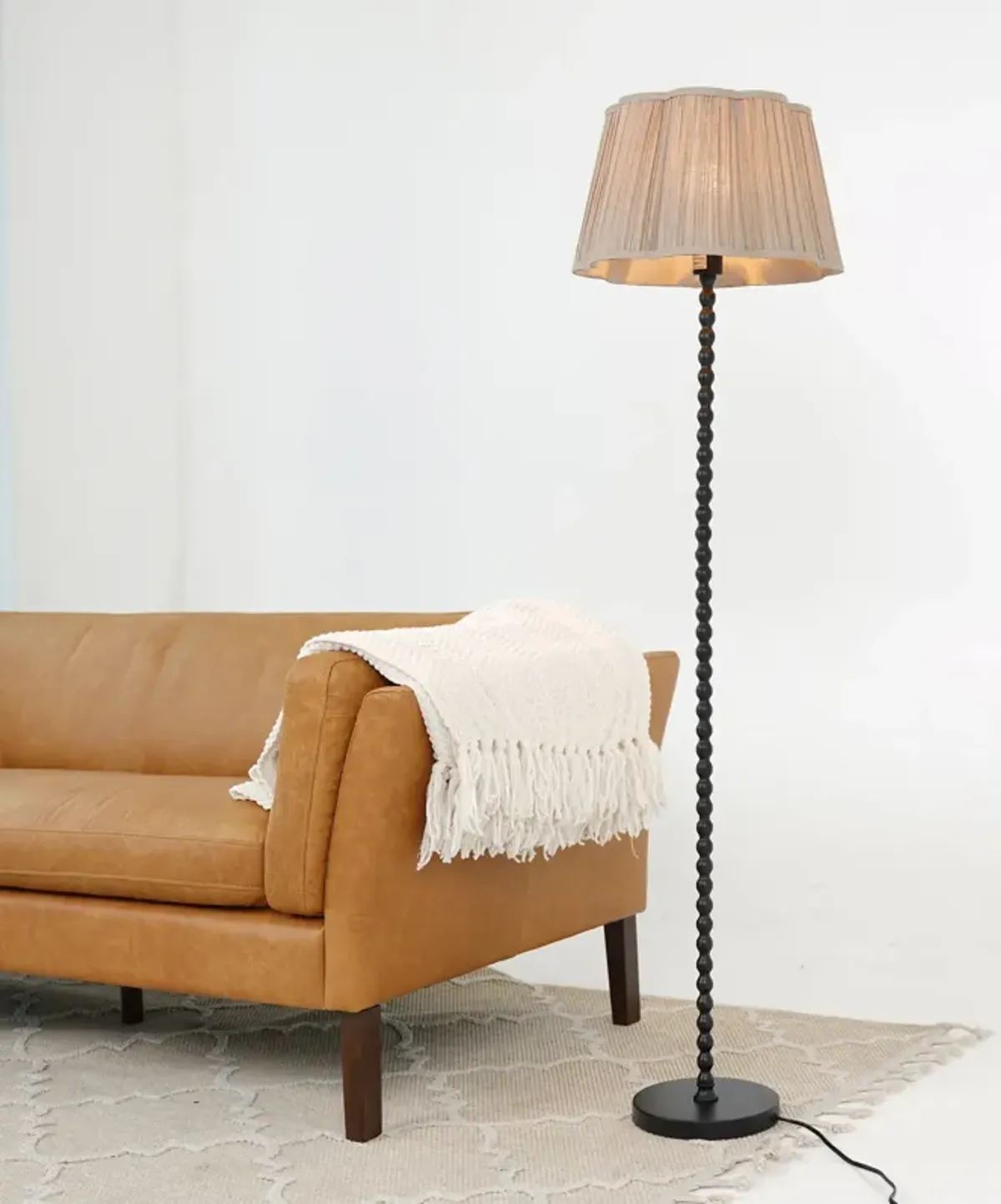 Flame Floor Lamp - Natural + Black